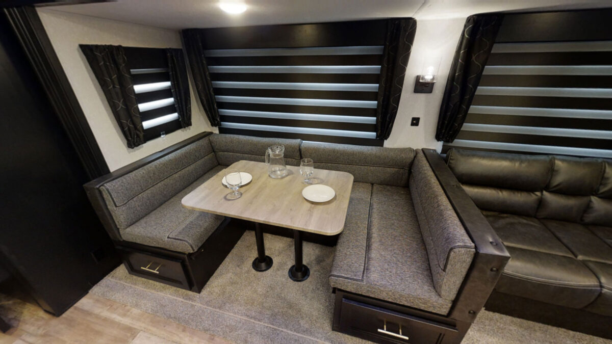 New Inventory - RVs R Us