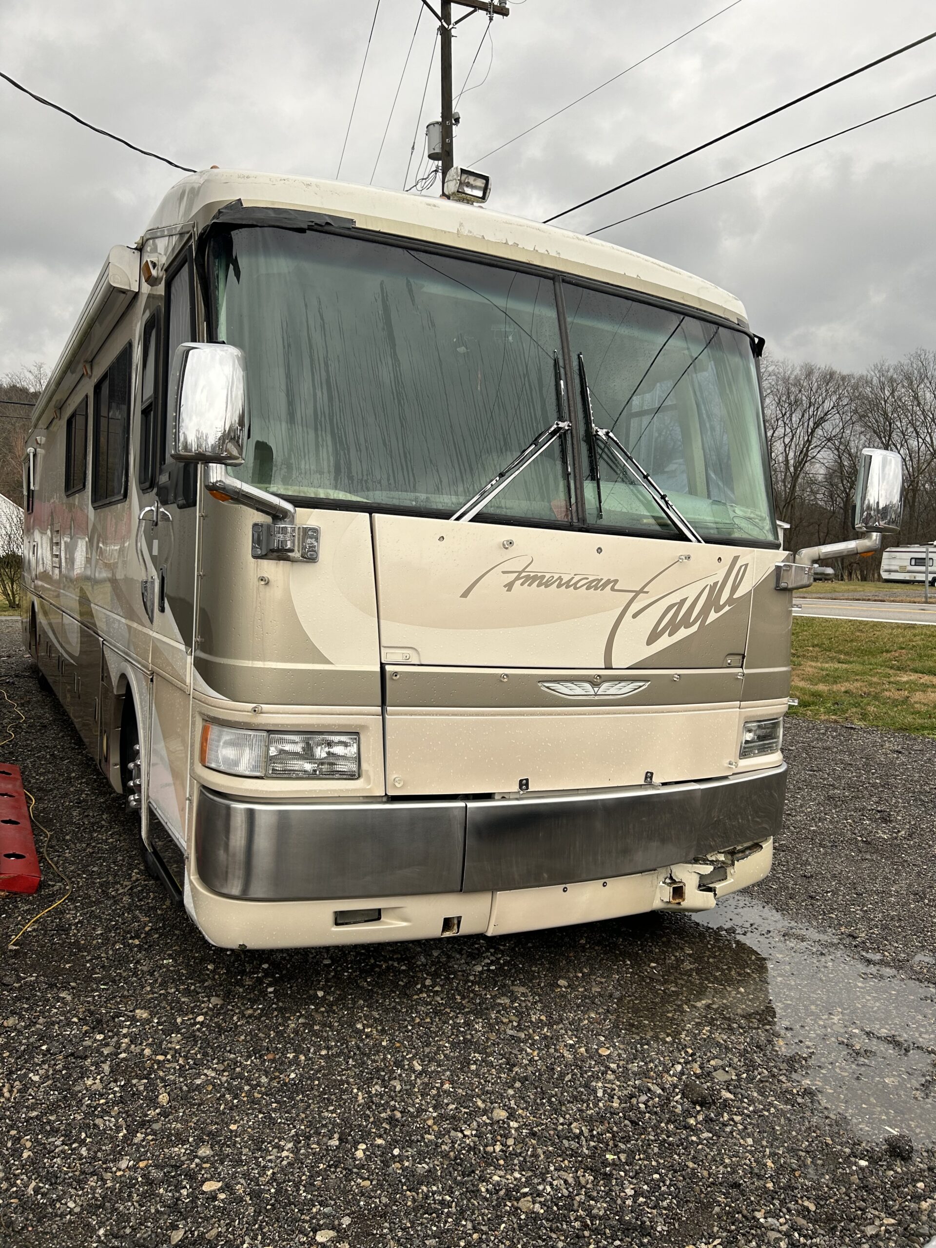Motorhomes - RVs R Us